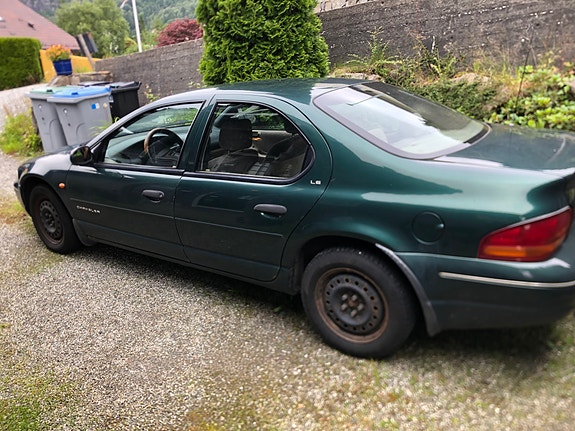Chrysler Stratus 2 of 5
