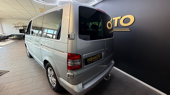 Volkswagen Caravelle 6 of 30