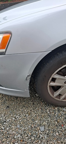 Mitsubishi Lancer 8 of 16