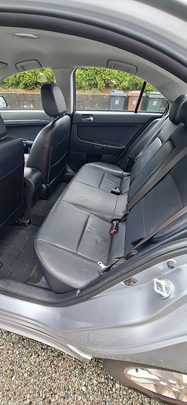 Mitsubishi Lancer 11 of 16