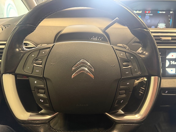 Citroen C4 Picasso 23 of 30