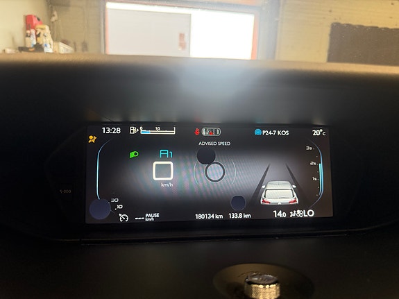 Citroen C4 Picasso 14 of 30