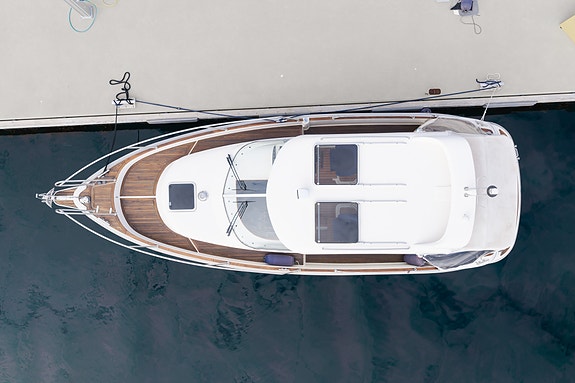 Flott Aquador 28C WA 5 of 5