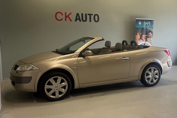 Renault Megane 14 of 30