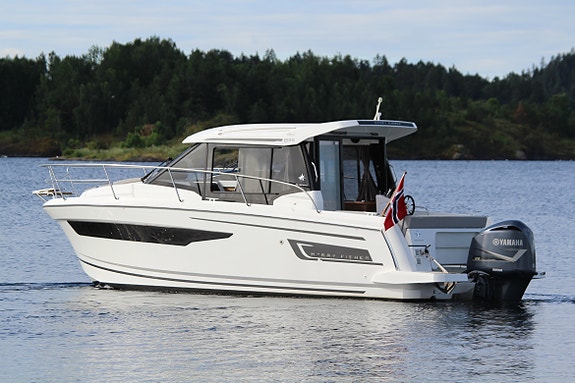 NY PRIS! Jeanneau Merry Fisher 895: Komplett utstyrt familieturbåt - GI BUD 2 of 5
