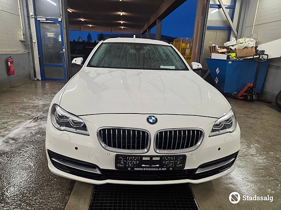BMW 525d xDrive 5 of 5