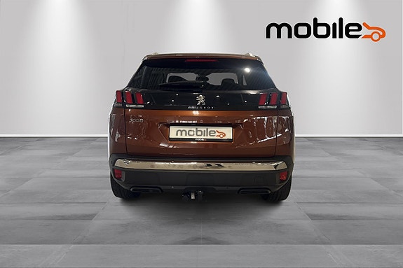 Peugeot 3008 4 of 5