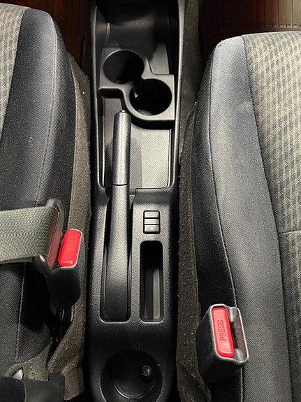 Toyota Verso-S 21 of 29