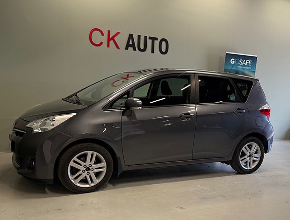 Toyota Verso-S 8 of 29