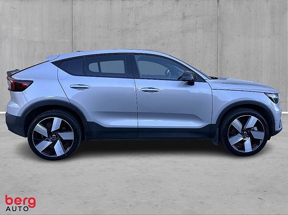 Volvo C40 4 of 5