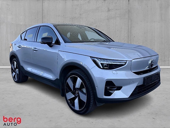 Volvo C40 3 of 5