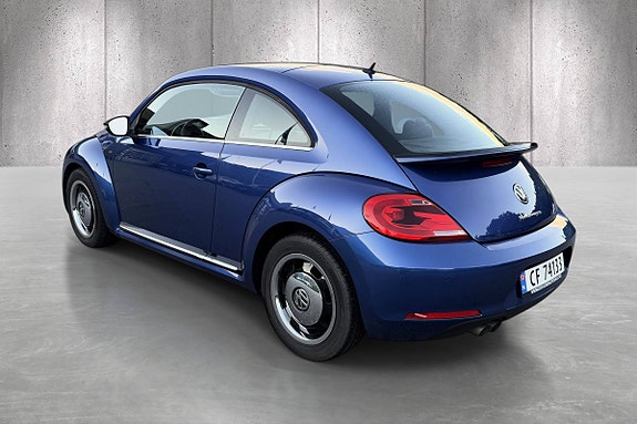 Volkswagen Beetle 5 of 5
