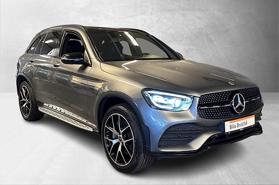 Mercedes-Benz GLC300 de 3 of 5