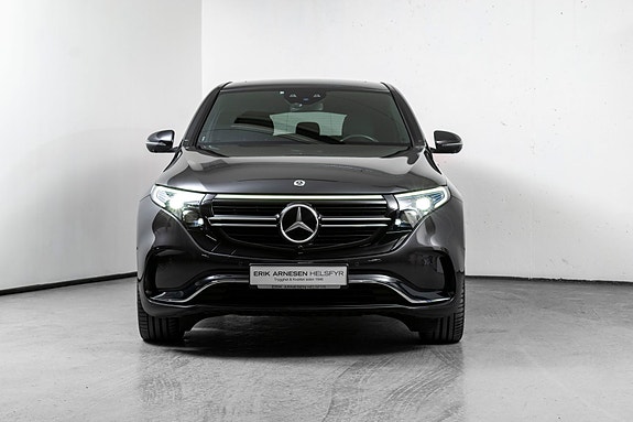 Mercedes-Benz EQC400 3 of 5