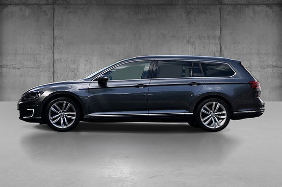 Volkswagen Passat 5 of 5