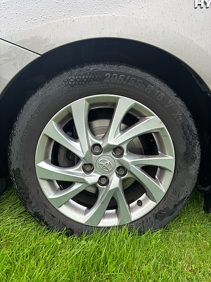 Toyota Auris 17 of 21