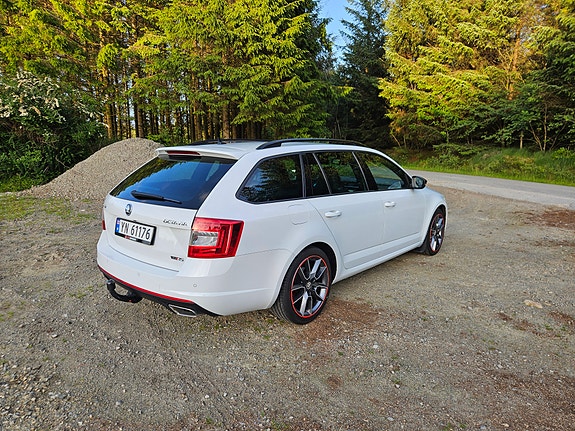 Skoda Octavia RS 4 of 5