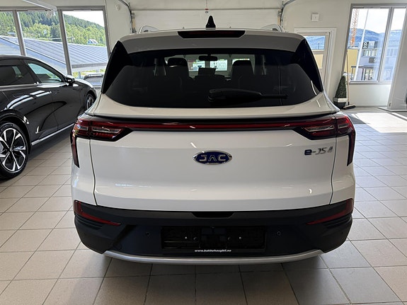 JAC e-JS4 4 of 15