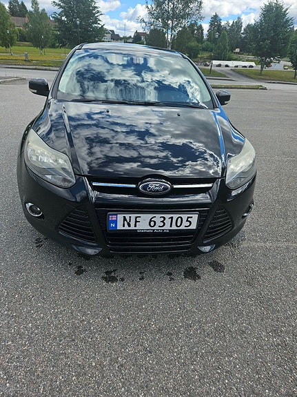 Ford Focus 3 of 5