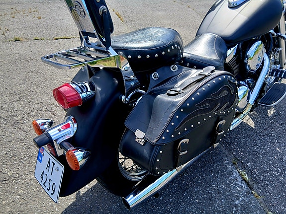 Kawasaki VN 1500 Classic 14 of 21