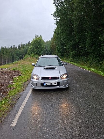 Subaru Impreza 6 of 7