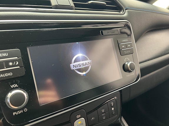 Nissan Leaf 9 of 25