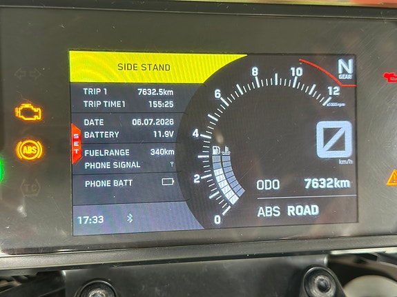 KTM 125 Duke 14 of 21
