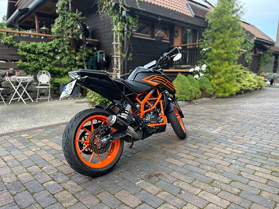 KTM 125 Duke 6 of 21