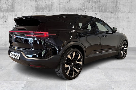 Polestar 3 5 of 5