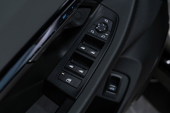BMW i5 20 of 29
