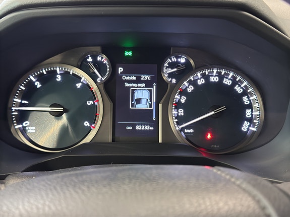 Toyota Land Cruiser 13 of 25