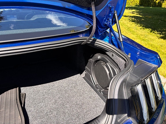 Ford Mustang 22 of 23