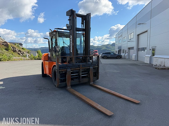 Doosan D90S-5 DIESELTRUCK 9 TONN - KUN 3352 TIMER 3 of 5