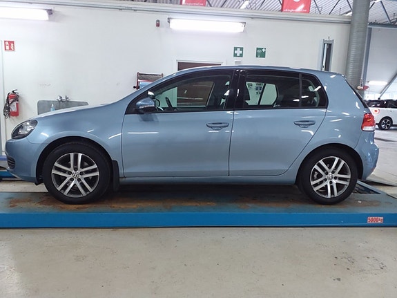 Volkswagen Golf 3 of 5