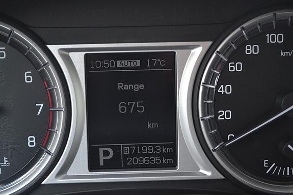 Suzuki Vitara 13 of 16