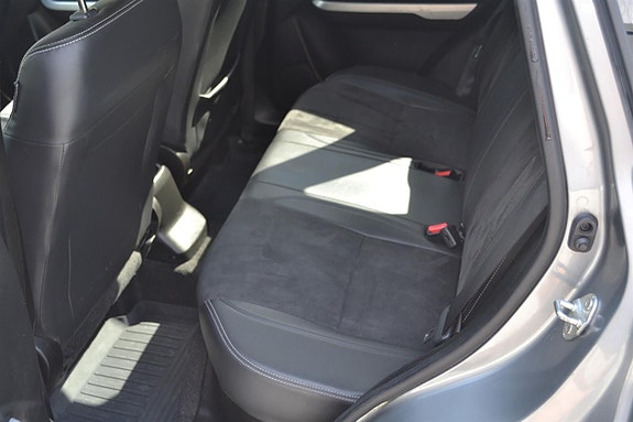 Suzuki Vitara 10 of 16