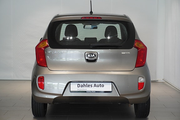 Kia Picanto 5 of 5