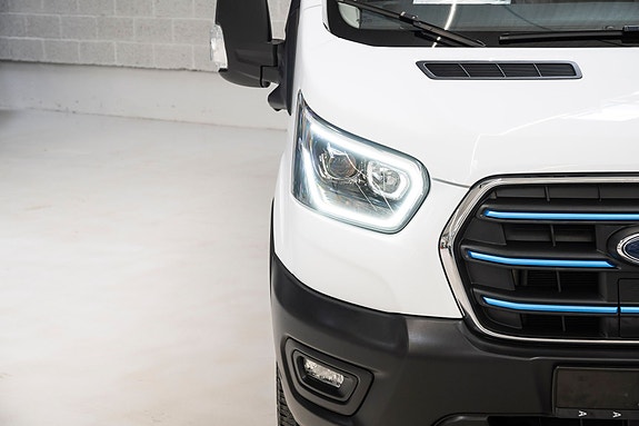 Ford Transit 5 of 30
