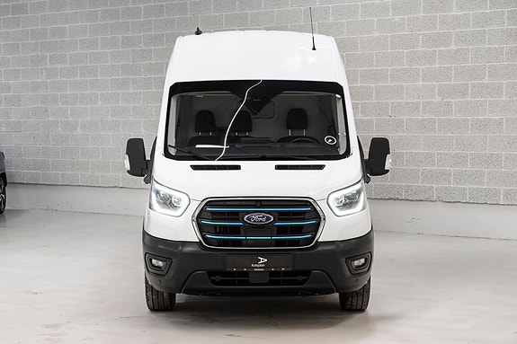 Ford Transit 4 of 30