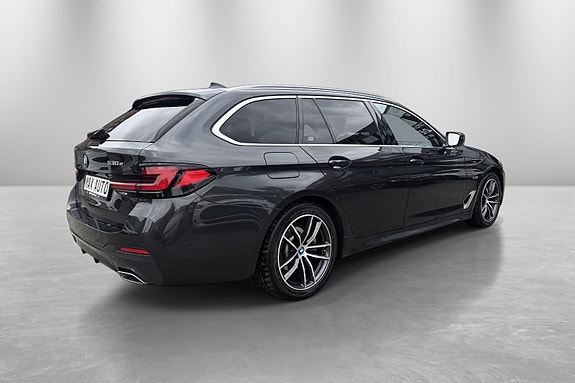 BMW 4 of 23