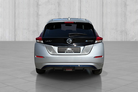 Nissan Leaf 5 of 5