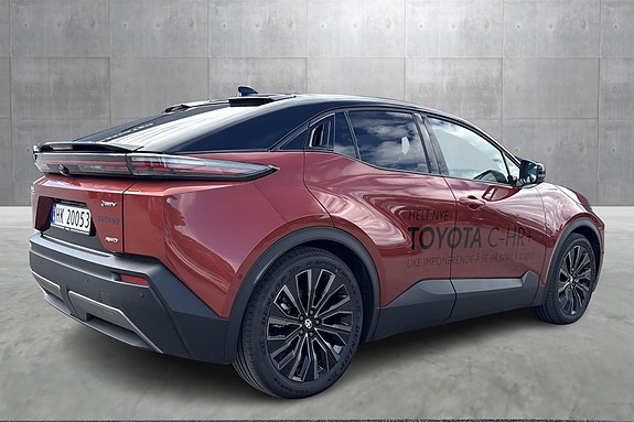Toyota C-HR+ 5 of 5