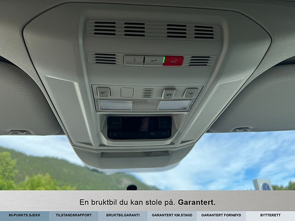 Volkswagen Crafter 23 of 23