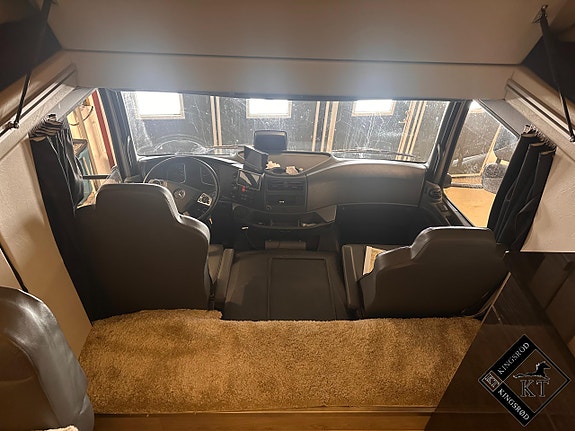 Mercedes-Benz Atego RJH Hestebil 2017 – 4 hester 12 of 15