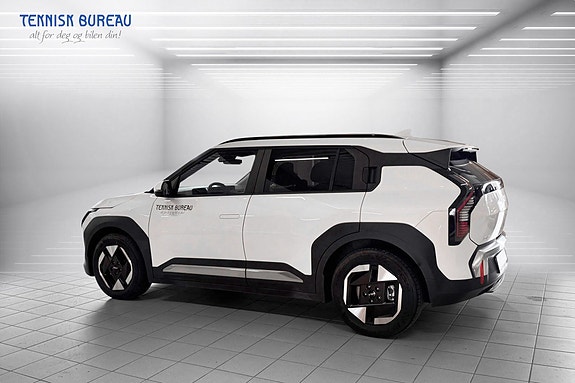 Kia EV3 3 of 5