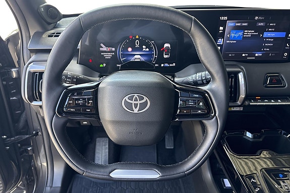 Toyota Urban Cruiser 7 of 16