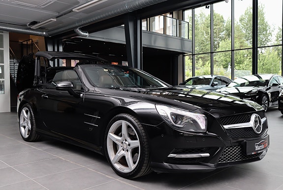 Mercedes-Benz SL350 2 of 5