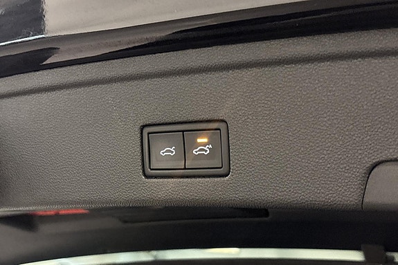 Volkswagen Touareg 28 of 30