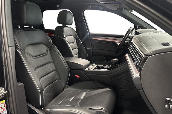 Volkswagen Touareg 23 of 30