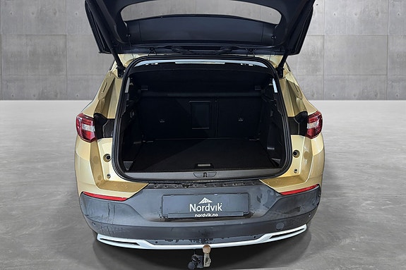 Opel Grandland X 10 of 23